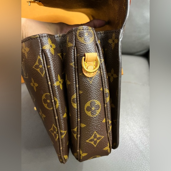 ‼️sold‼️Louis Vuitton Pochette Metis - Picture 11 of 16